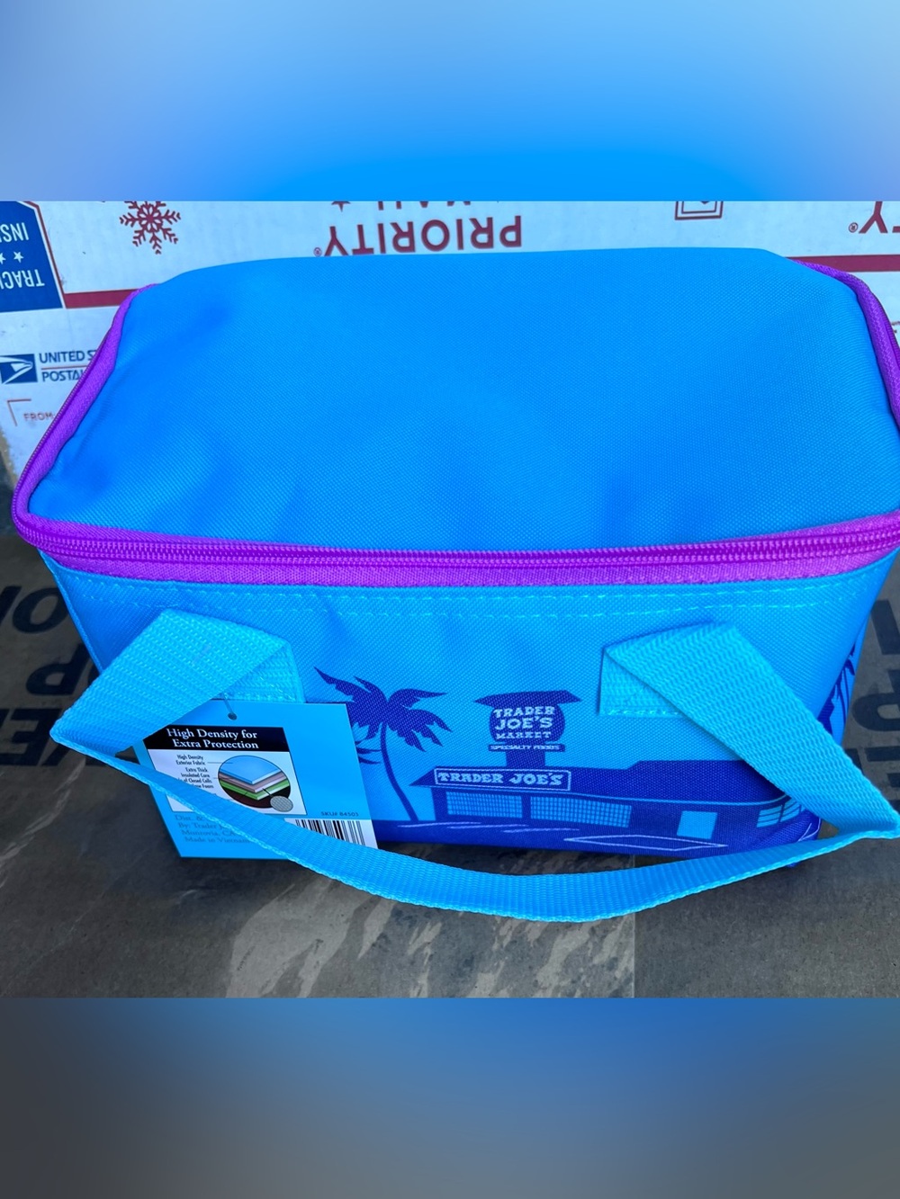 NWT Trader Joe’s Mini Insulated Blue Lunch Bag